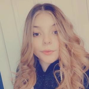 Meet your Posher, Ania